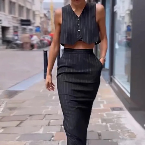 Elegant Black Pinstripe Skirt Set - Picture 2 of 5